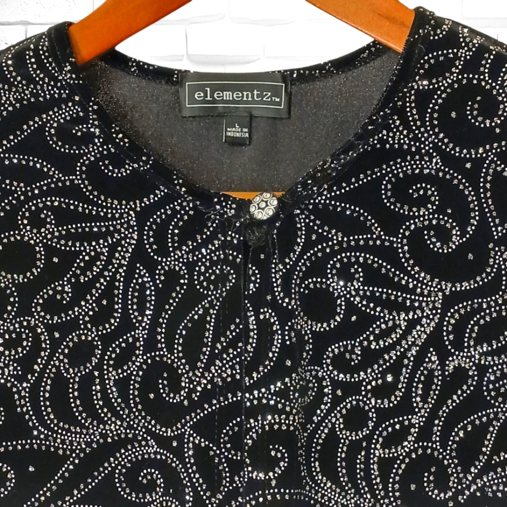 Women's Elegant Elementz Black Velvet Top With Rhinestones, Size Large - Picture 2 of 9